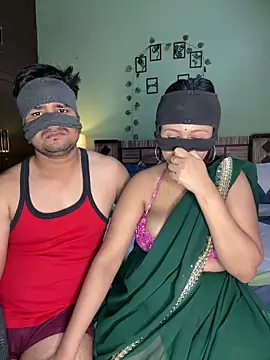 Snapshot of your_bhabhi_love chatting on June 15, 5:59 pm your bhabhi love online show from June 15, 5:59 pm