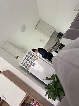 Snapshot of teencouple1313 chatting on March 29, 1:55 pm teencouple1313 online show from March 29, 1:55 pm