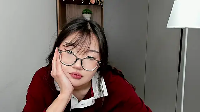 NelleMihalko online show from March 7, 2:52 am