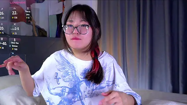 NelleMihalko online show from April 16, 11:11 am