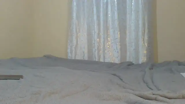 Snapshot of ndivhuwomuleya chatting on July 3, 3:40 pm ndivhuwomuleya online show from July 3, 3:40 pm