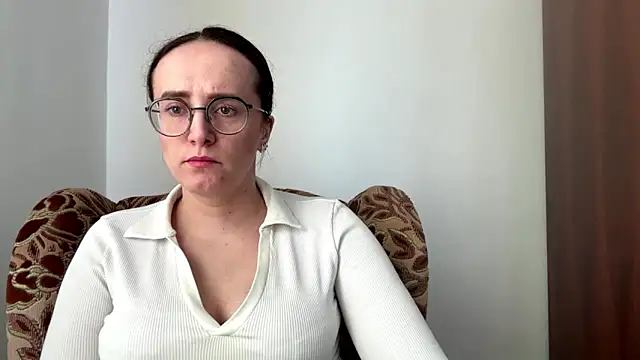 SofiaTease online show from March 30, 1:12 pm