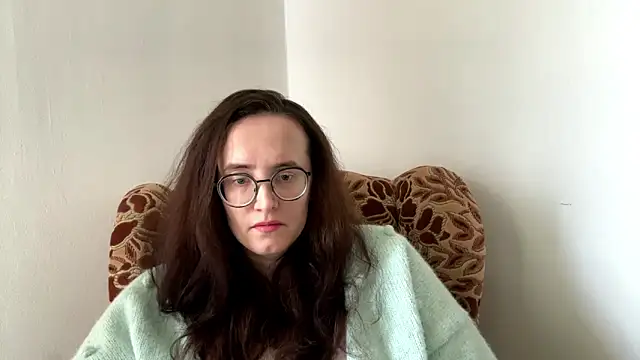 Snapshot of SofiaTease chatting on April 28, 12:54 pm SofiaTease online show from April 28, 12:54 pm