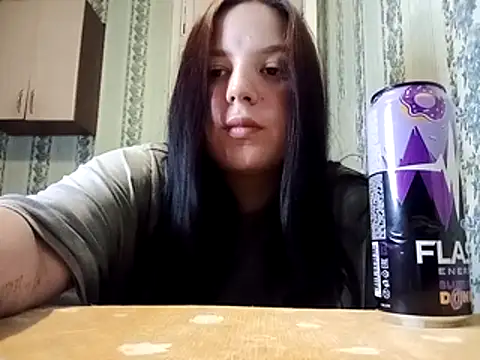 symmetryinvoid online show from March 29, 11:21 am