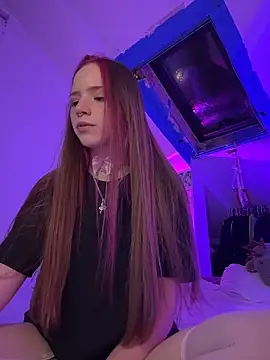 Ameliamoooon online show from April 4, 7:33 pm