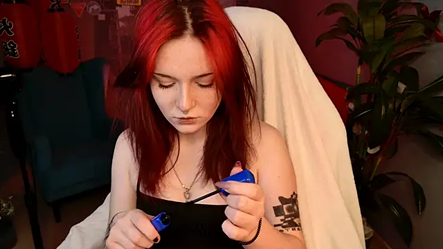 LizzyRid online show from March 10, 6:02 pm