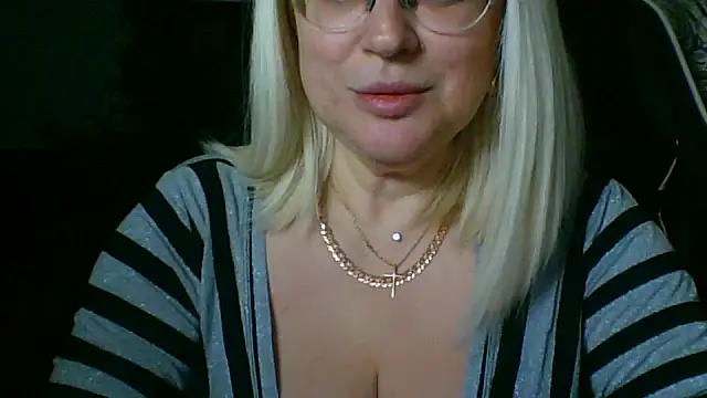 LianaSweetX online show from March 24, 8:03 pm