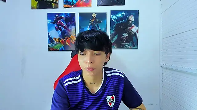 ivyheat3 online show from April 18, 3:21 am