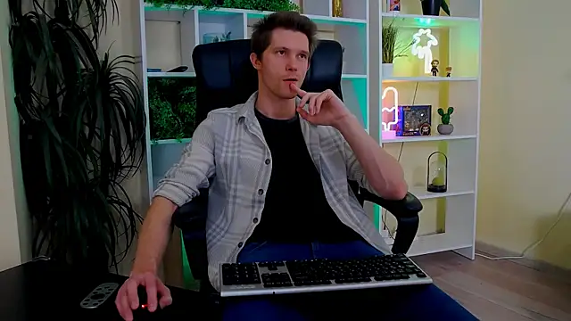 Eddie Baker online show from March 19, 11:42 pm