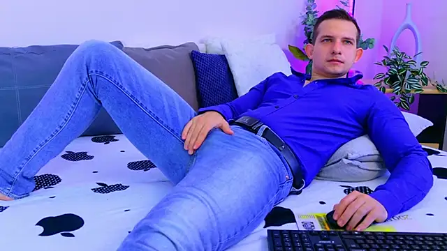 Jimmy Doss online show from March 26, 8:09 am