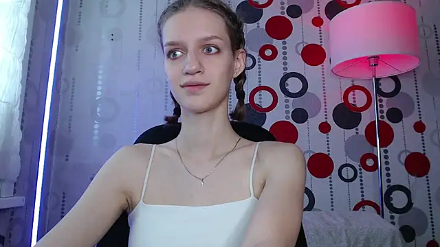 Snapshot of Chrissy_Joyful chatting on July 5, 4:07 am Chrissy Joyful online show from July 5, 4:07 am