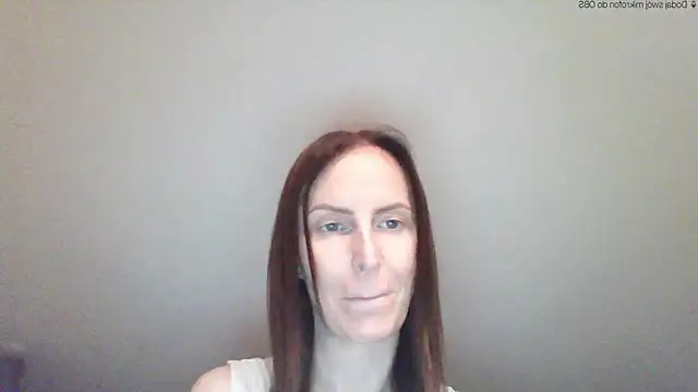 Snapshot of AnnaTight chatting on April 24, 8:33 pm AnnaTight online show from April 24, 8:33 pm