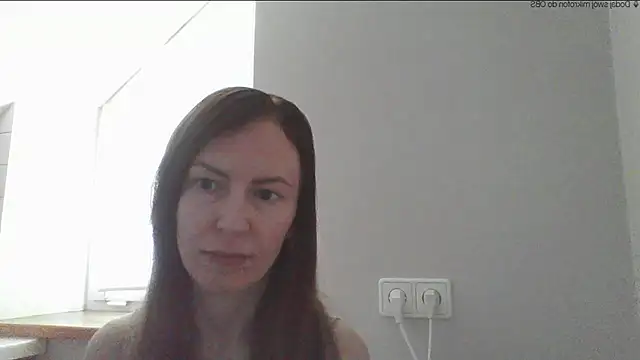Snapshot of AnnaTight chatting on May 5, 9:28 am AnnaTight online show from May 5, 9:28 am