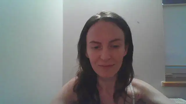 Snapshot of AnnaTight chatting on July 7, 6:23 pm AnnaTight online show from July 7, 6:23 pm