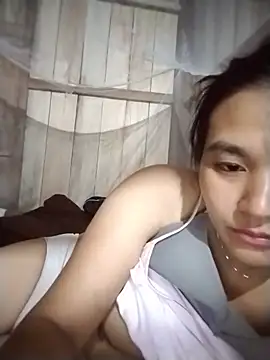 Snapshot of mylove-cute chatting on July 9, 1:37 pm mylove-cute online show from July 9, 1:37 pm