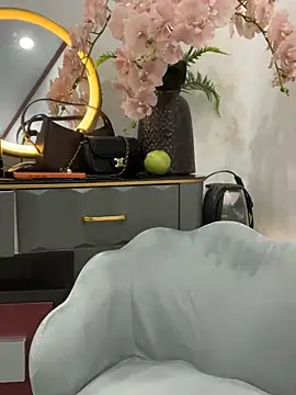 Rinn99 online show from April 18, 2:48 am