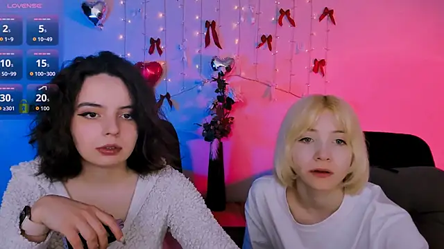  sabrina moore online show from April 28, 8:52 am