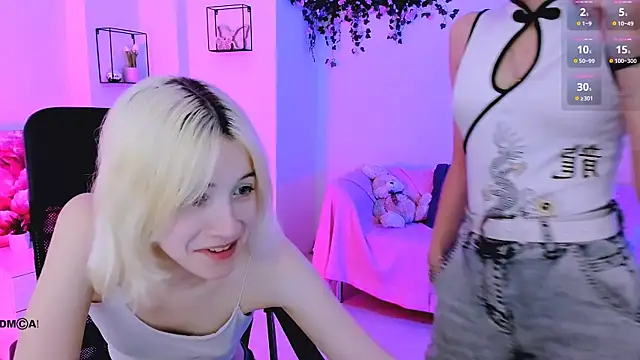  sabrina moore online show from July 7, 6:34 pm