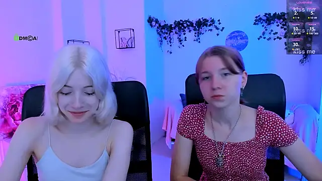  sabrina moore online show from July 19, 6:44 pm