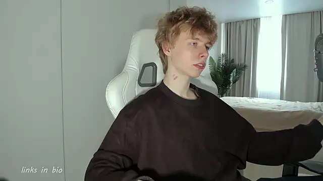 Wawesuc online show from March 23, 8:51 am