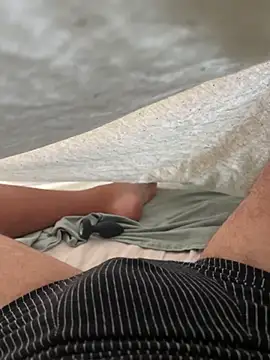 upinsmoke2026 online show from March 6, 1:40 pm