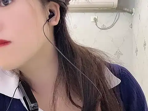 Snapshot of wo610229 chatting on March 8, 7:34 am wo610229 online show from March 8, 7:34 am