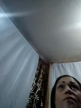 Snapshot of maroita chatting on May 13, 1:08 pm maroita online show from May 13, 1:08 pm