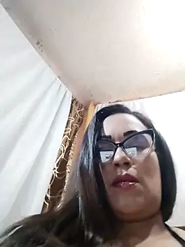 Snapshot of maroita chatting on June 6, 3:06 pm maroita online show from June 6, 3:06 pm