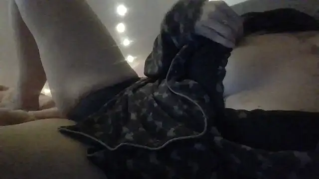 Spicy SkyeUK online show from March 11, 11:44 pm