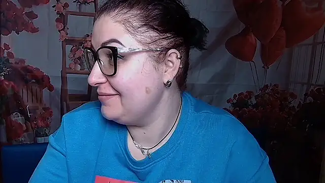 Snapshot of JannaCurvy chatting on March 9, 6:39 am JannaCurvy online show from March 9, 6:39 am