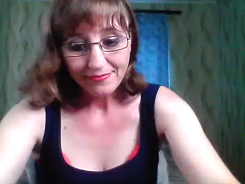 Alisaprice077 online show from June 8, 2:39 pm