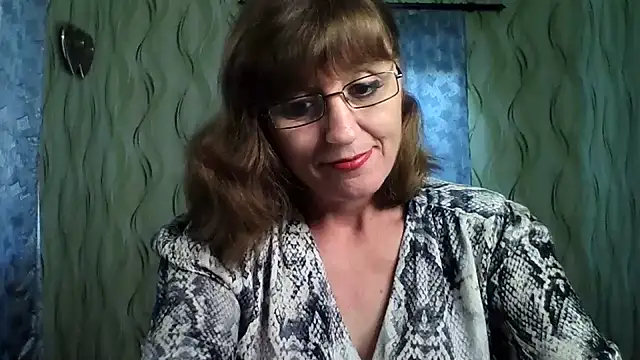Snapshot of Alisaprice077 chatting on July 6, 3:25 pm Alisaprice077 online show from July 6, 3:25 pm
