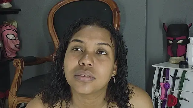 Snapshot of AntonelaVargas chatting on July 1, 3:45 pm AntonelaVargas online show from July 1, 3:45 pm