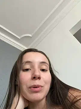 Snapshot of Ana_lys chatting on March 11, 4:35 pm Ana lys online show from March 11, 4:35 pm