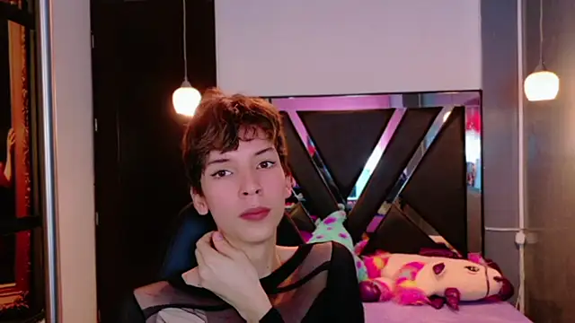 Snapshot of Stefany_PiInk chatting on June 9, 1:56 pm Stefany PiInk online show from June 9, 1:56 pm