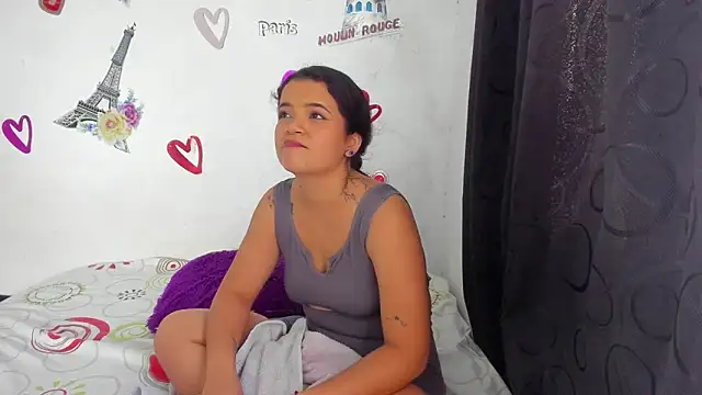 Snapshot of Katty-Rouse chatting on April 30, 9:41 pm Katty-Rouse online show from April 30, 9:41 pm