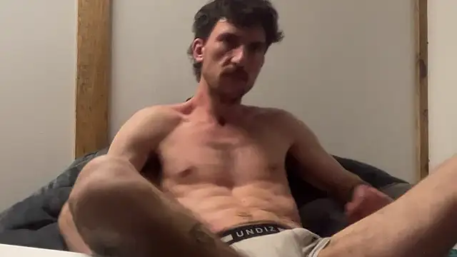 Snapshot of piercedink chatting on March 7, 1:46 am piercedink online show from March 7, 1:46 am