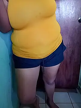 latina bigtitss online show from March 12, 10:16 pm