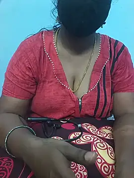 Snapshot of jothika45 chatting on August 4, 8:00 pm jothika45 online show from August 4, 8:00 pm