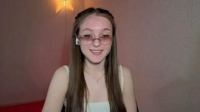 Sweet Pussy Girl online show from April 15, 1:07 pm