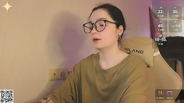 Luna Moon13 online show from April 18, 2:26 am