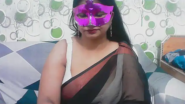 Snapshot of hard_to_do__ chatting on July 10, 5:37 pm hard to do online show from July 10, 5:37 pm