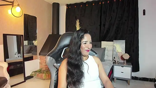 Vicky Angeel online show from June 4, 3:56 am