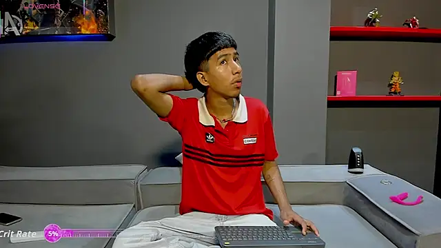 Snapshot of Ender_h0tt chatting on April 30, 2:12 pm Ender h0tt online show from April 30, 2:12 pm
