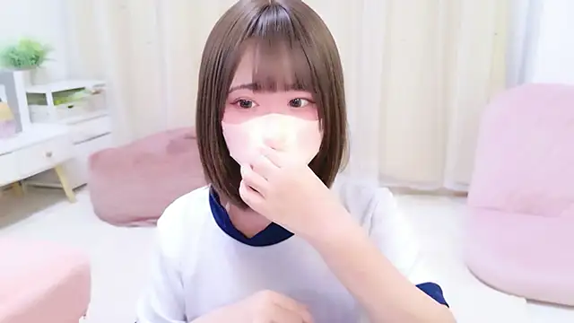 Snapshot of TSU-YU chatting on April 21, 9:04 am TSU-YU online show from April 21, 9:04 am