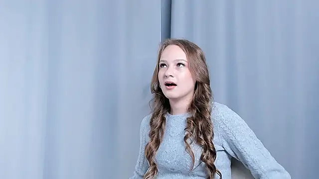 TawnaManas online show from March 9, 7:23 am