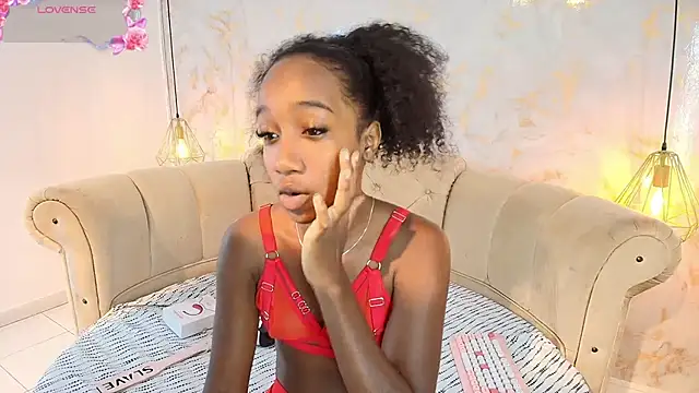 brianaduque online show from March 29, 12:38 pm