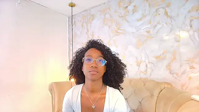 brianaduque online show from April 12, 12:43 pm