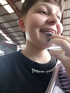 yuya style online show from April 1, 8:06 pm