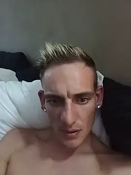 Yunglad online show from May 26, 8:49 pm